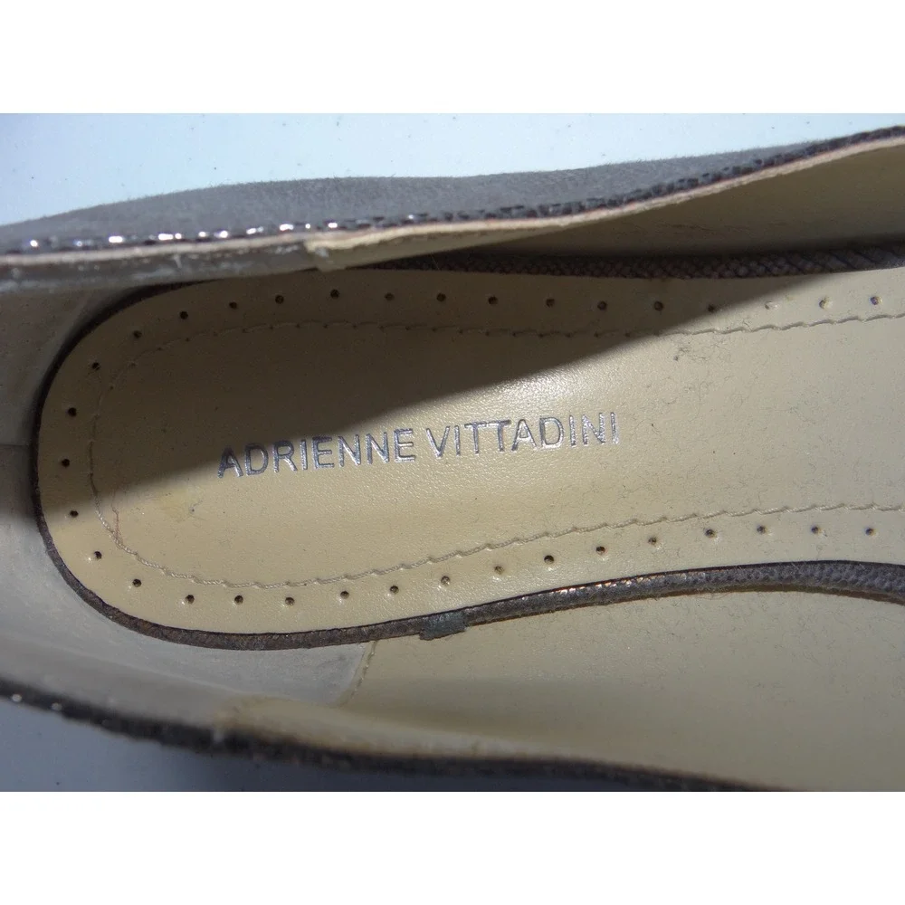 Adrienne Vittadini Womens Pewter Metallic Snakeskin Crystal Bow Flats Size 10